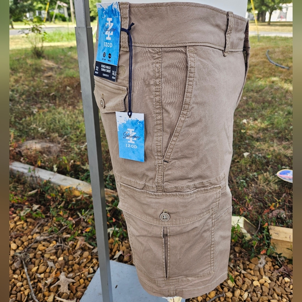 IZOD- Saltwater Beach House Cargo Shorts